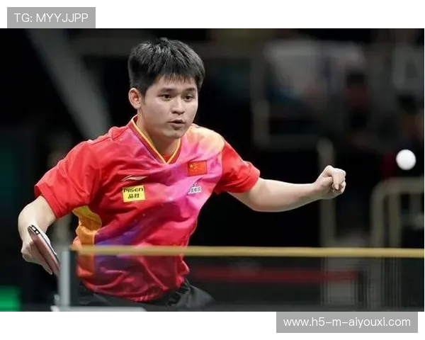 乒乓球决赛战术板被反复研究，教练圈展开热烈讨论